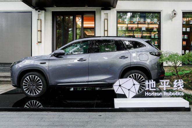 地平线联合Unity以3A游戏级渲染引擎赋能智驾HMI开发(图4)