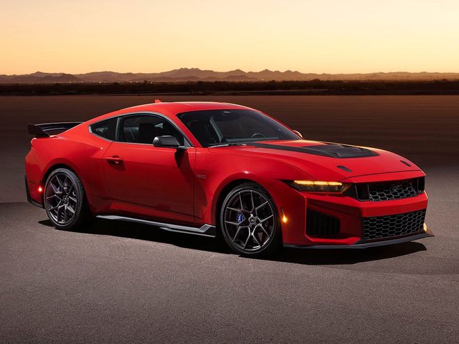 新一代宝马M4渲染图发布!大双肾被取消外形竟长得像野马?(图10)